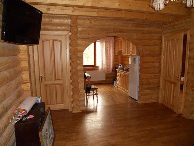 Privatna Sadiba Chalet Oryavchyk Exterior photo